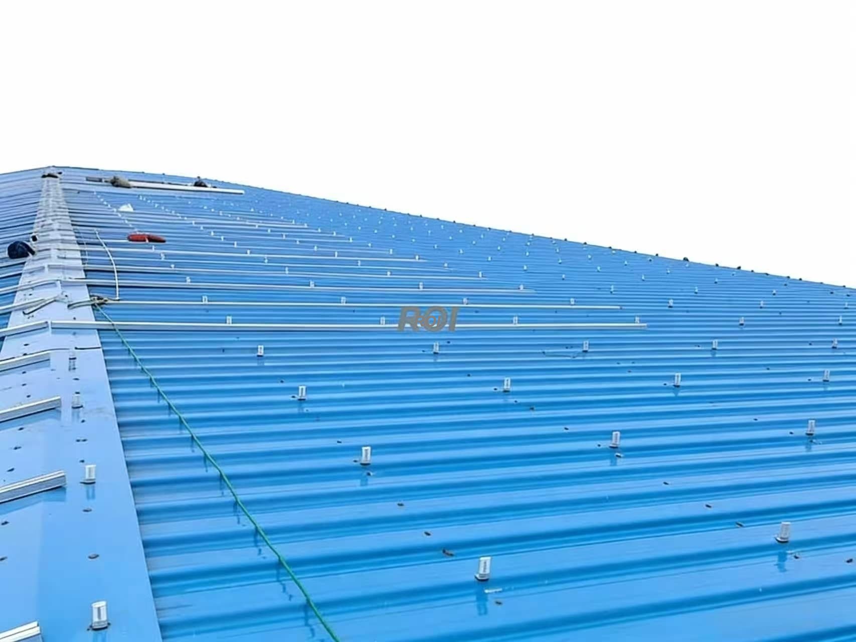 Soportes solares de techo inclinados para sistemas de pies en L